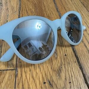 Aeropostale Frosted Wayfarer Sunglasses